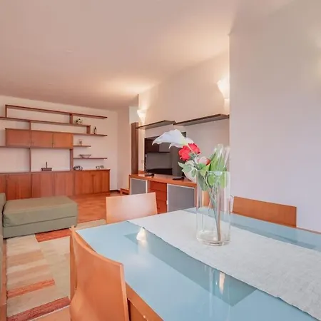 Cozy Nest For Families Rome